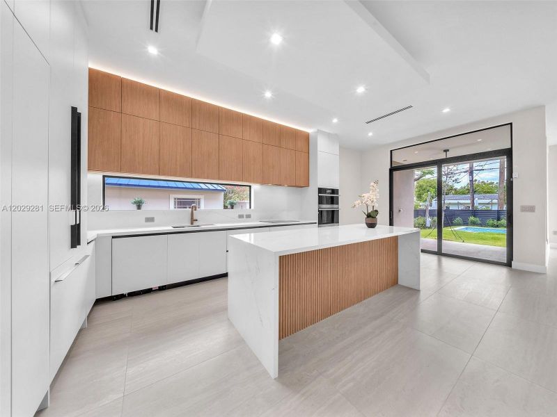 Furnished interior view inside a new home in , Hollywood (Image 10).