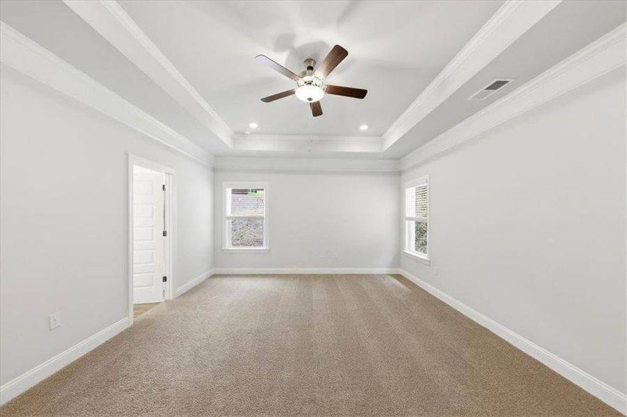 Spacious, unfurnished interior of a new home in Tuscany Hills, Douglasville (Image 31). Spacious, unfurnished interior of a new home in Tuscany Hills, Douglasville (Image 31).