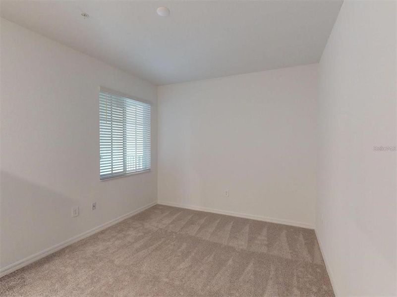 Spacious, unfurnished interior of a new home in , Venice (Image 27).