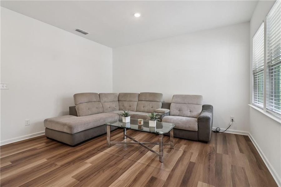 Furnished interior view inside a new home in , Gainesville (Image 49).