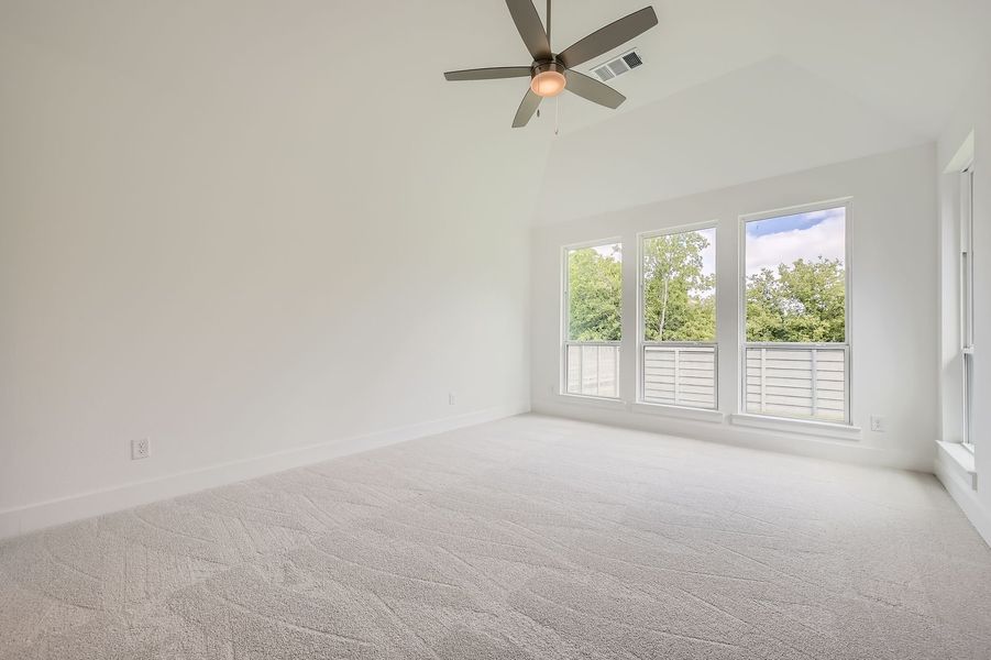 Plan 1563 Main Bedroom Representative Photo