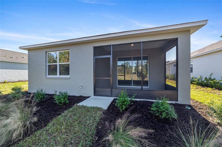 Exterior details and patio area of a home in , Ocala (Image 28). Exterior details and patio area of a home in , Ocala (Image 28).