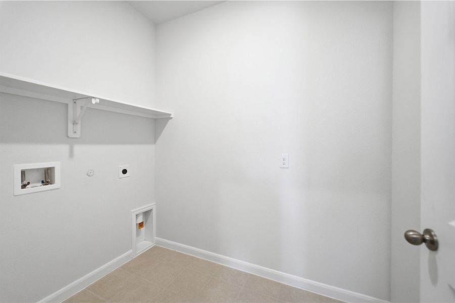 Spacious, unfurnished interior of a new home in La Terra, Celina (Image 31). Spacious, unfurnished interior of a new home in La Terra, Celina (Image 31).