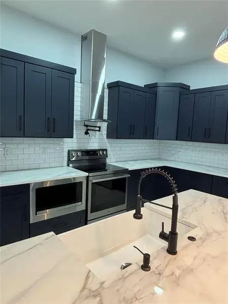 Close-up of interior finishes inside a home in , Wesley Chapel (Image 18).