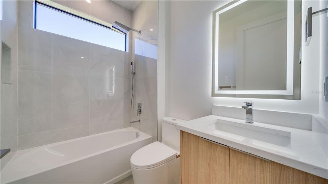 Furnished interior view inside a new home in , Lehigh Acres (Image 9).
