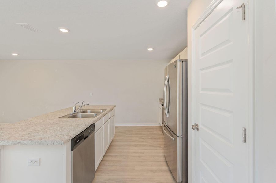 19-web-or-mls-6380-bellavia-ln