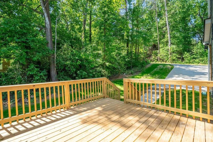 Exterior details and patio area of a home in , Gastonia (Image 4).