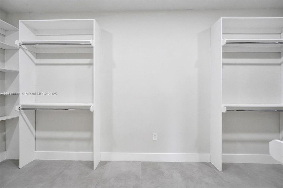 Spacious, unfurnished interior of a new home in , West Park (Image 67). Spacious, unfurnished interior of a new home in , West Park (Image 67).