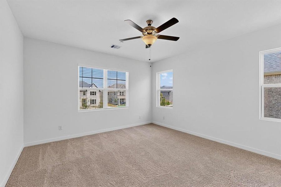 Spacious, unfurnished interior of a new home in Solterra Texas, Mesquite (Image 28).