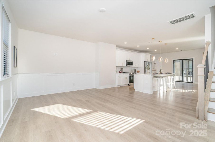 Spacious, unfurnished interior of a new home in , Charlotte (Image 19).