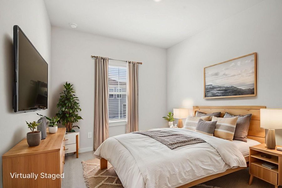 Furnished interior view inside a new home in , Kemah (Image 11).