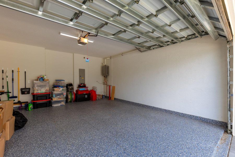 Image 32 of a home in .