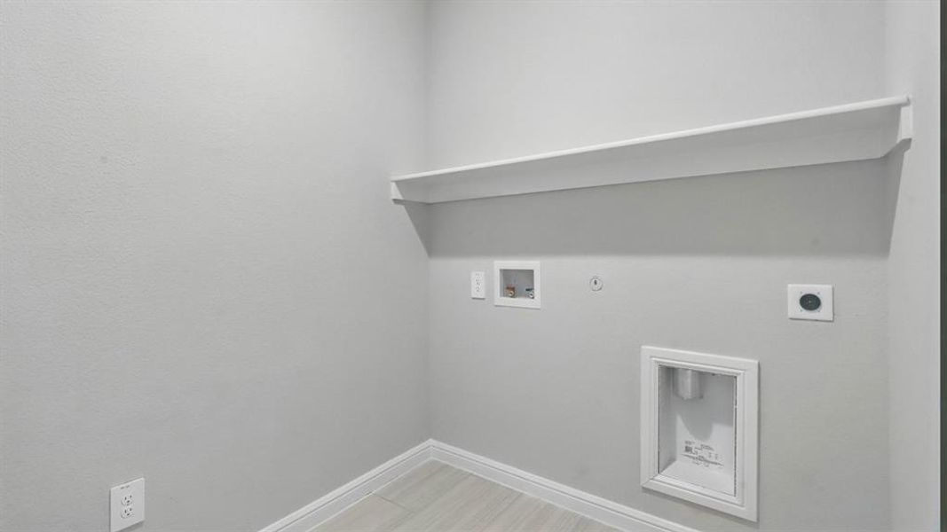 Spacious, unfurnished interior of a new home in Terra Trace, Fort Worth (Image 35).