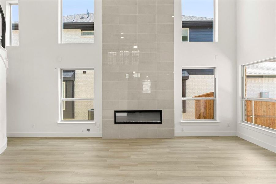 13. 8232 Caprock - Family 13. 8232 Caprock - Family