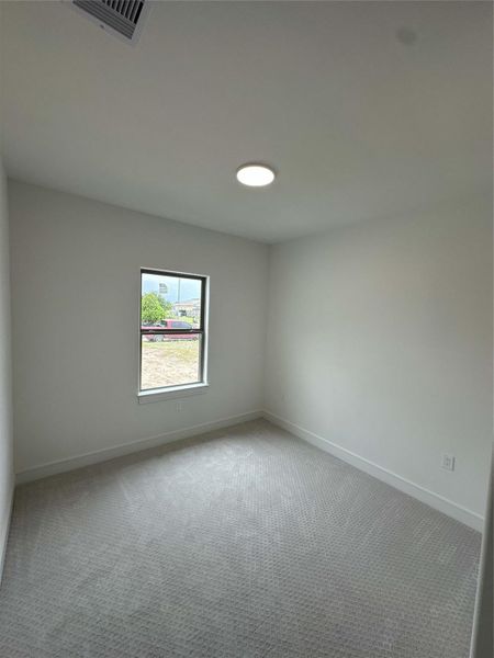 Spacious, unfurnished interior of a new home in , Brookshire (Image 11).