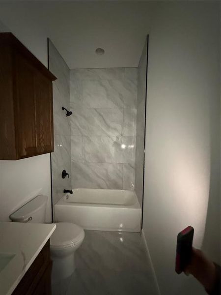 Image 14 of a home in . Image 14 of a home in .