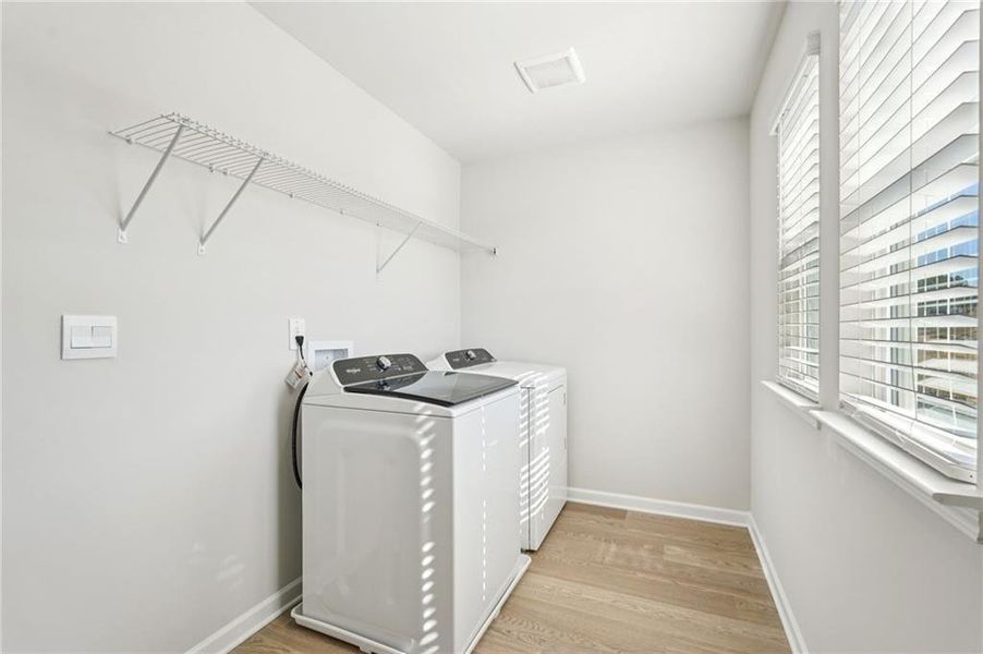 Close-up of interior finishes inside a home in Ivey Township, Dallas (Image 22).