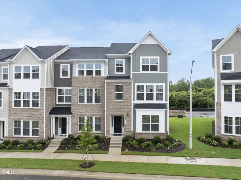 DJI_20250812133108_0018_D DJI_20250812133108_0018_D