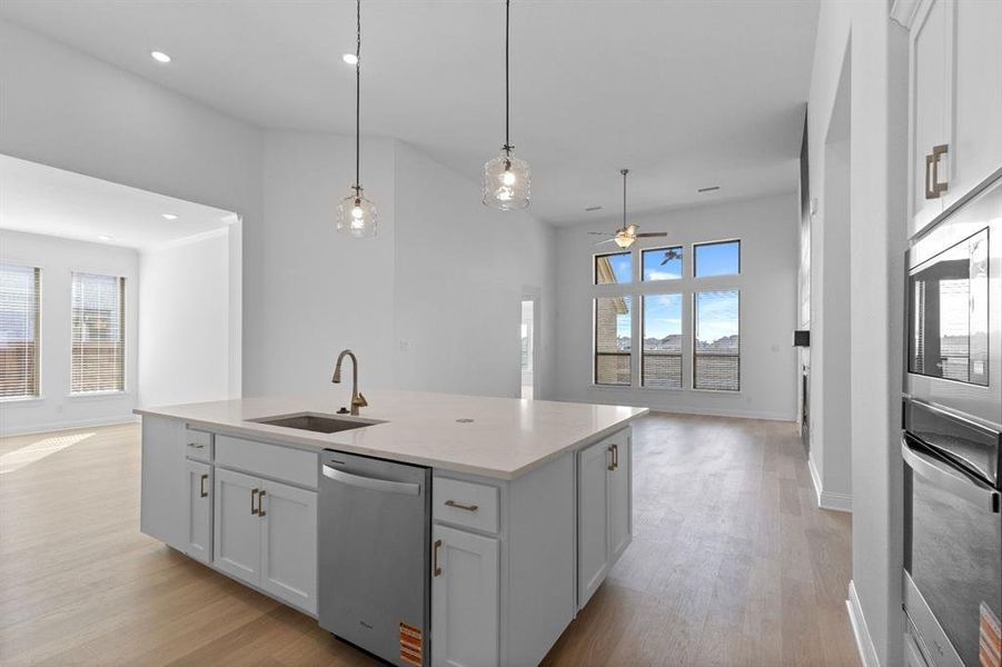 DAL_South Pointe_Bremond_2209 Birch Street (11) DAL_South Pointe_Bremond_2209 Birch Street (11)