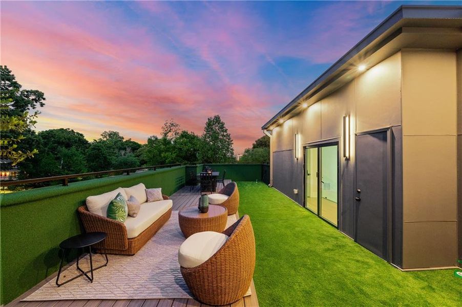 Exterior details and patio area of a home in , Atlanta (Image 35).