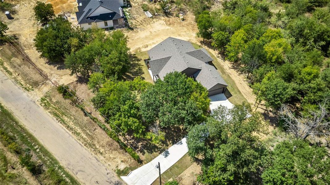 Image 33 of a home in . Image 33 of a home in .