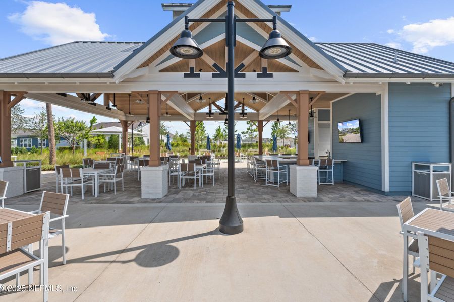 Community amenities in , St. Johns (Image 28).