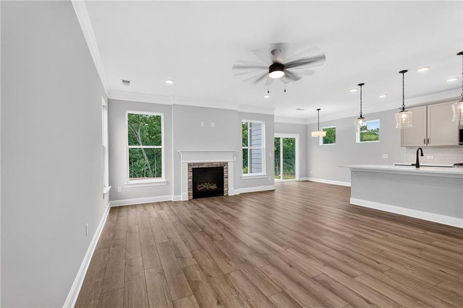 Spacious, unfurnished interior of a new home in Villas at Dawsonville, Dawsonville (Image 42).