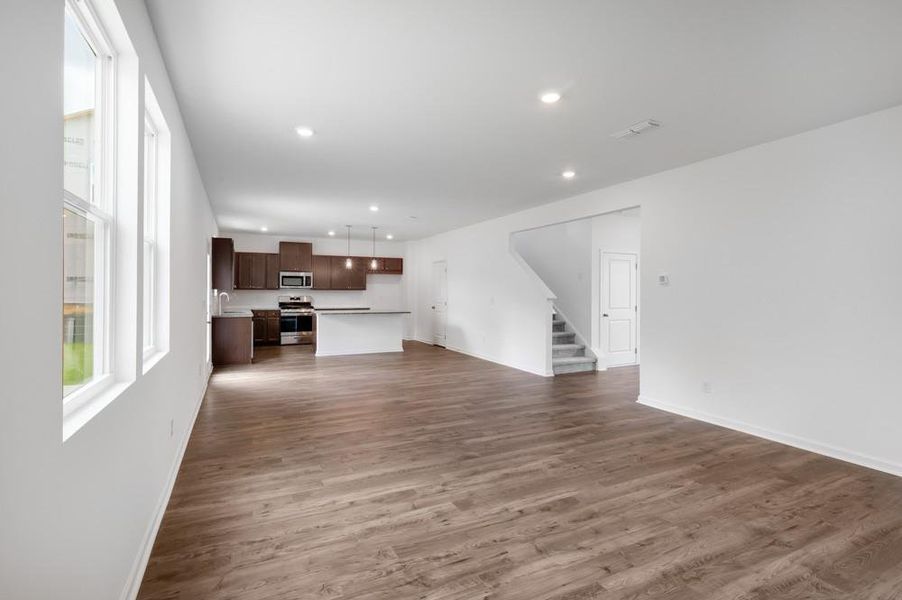 Image 35 of a home in Heritage River.