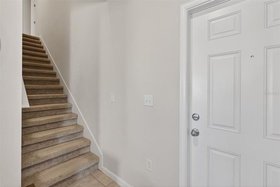 Spacious, unfurnished interior of a new home in , Haines City (Image 20).