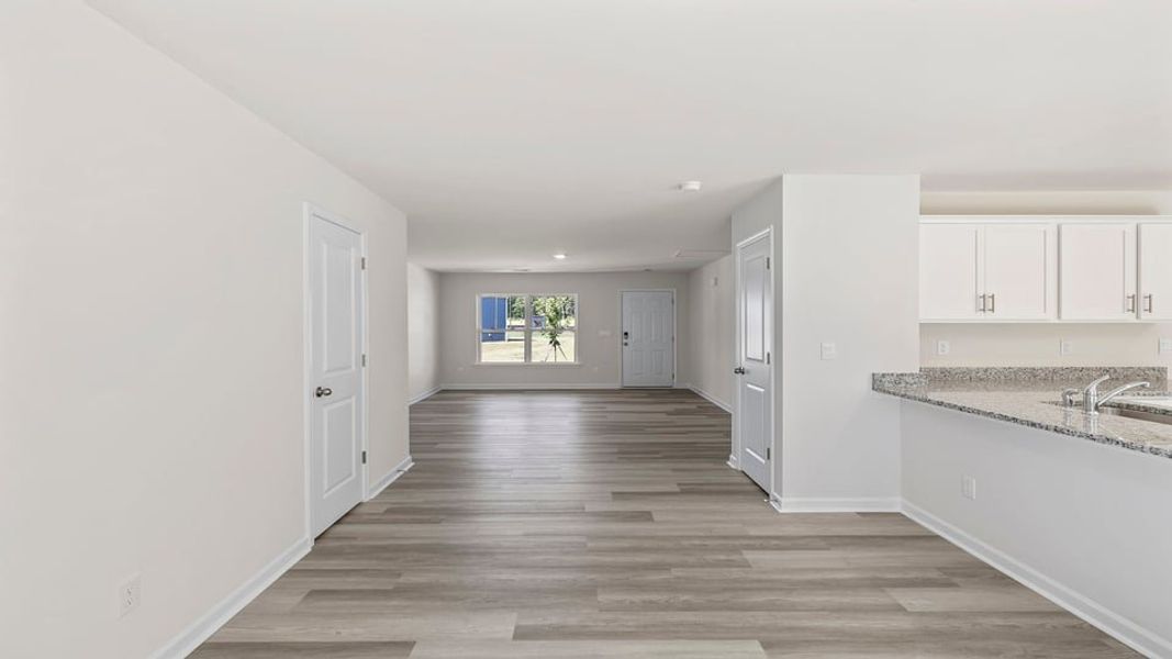 Spacious, unfurnished interior of a new home in Varner Station, Woodruff (Image 20).