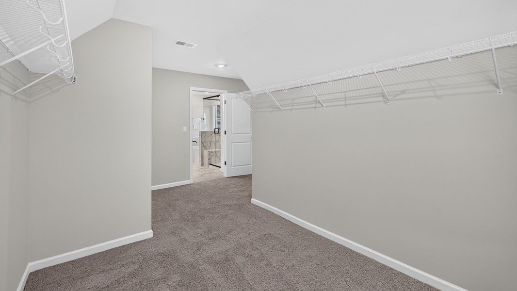 Spacious, unfurnished interior of a new home in Sylvan Creek, Denver (Image 20). Spacious, unfurnished interior of a new home in Sylvan Creek, Denver (Image 20).