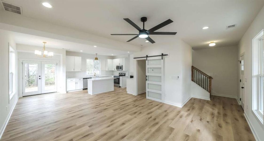 Spacious, unfurnished interior of a new home in , Rome (Image 18).