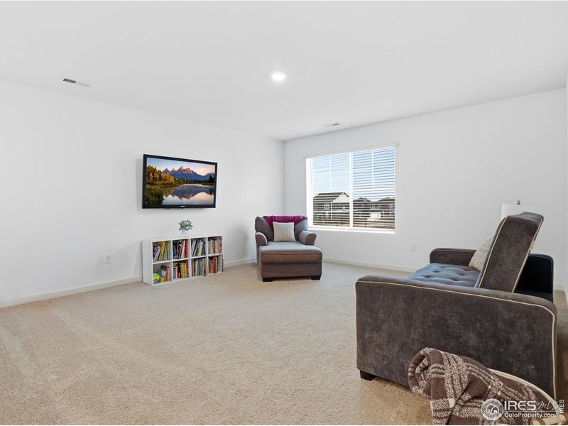 Furnished interior view inside a new home in , Severance (Image 11).