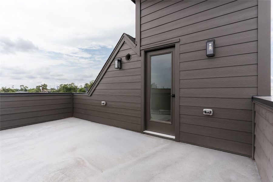 Exterior details and patio area of a home in , Houston (Image 28). Exterior details and patio area of a home in , Houston (Image 28).