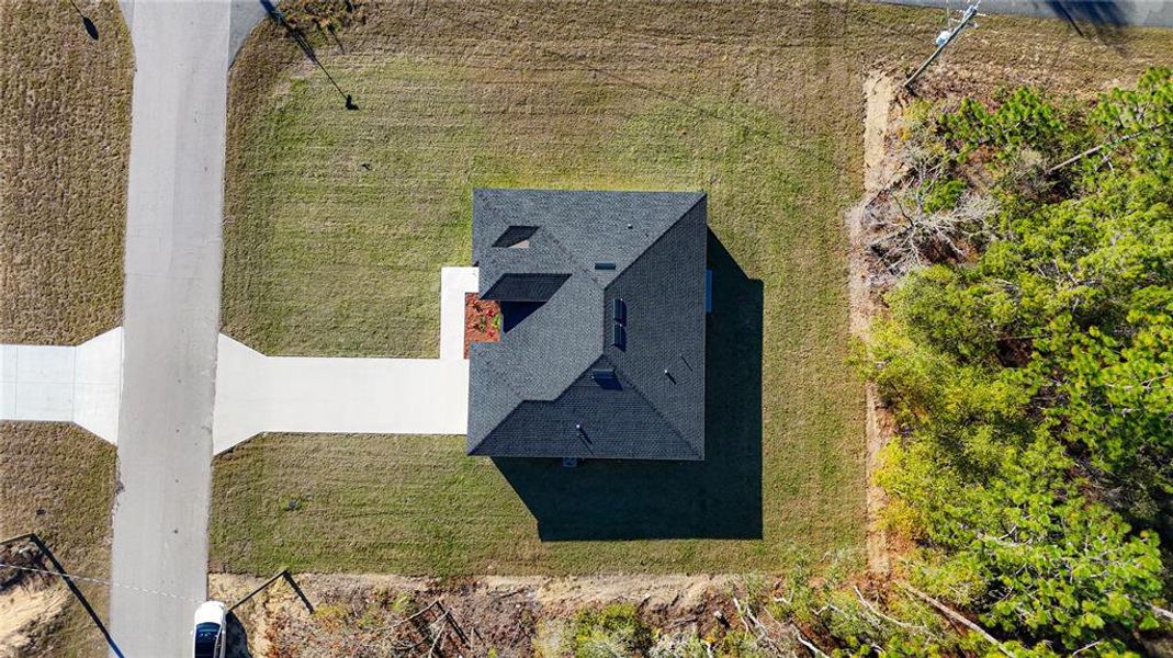 Image 40 of a home in .