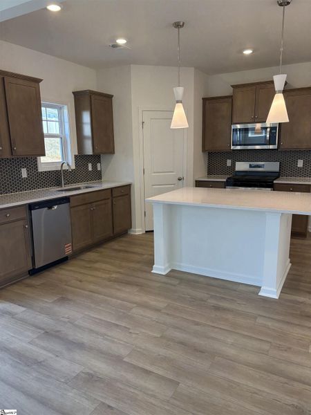 Furnished interior view inside a new home in Hazelwood, Boiling Springs (Image 6).