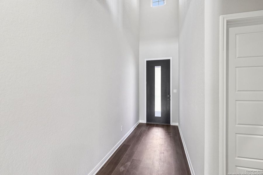 Spacious, unfurnished interior of a new home in Legendary Trails - Classic Series, Cibolo (Image 26). Spacious, unfurnished interior of a new home in Legendary Trails - Classic Series, Cibolo (Image 26).