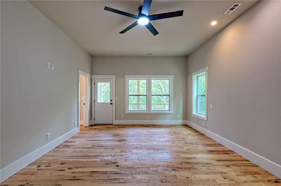 Spacious, unfurnished interior of a new home in , Clayton (Image 76).