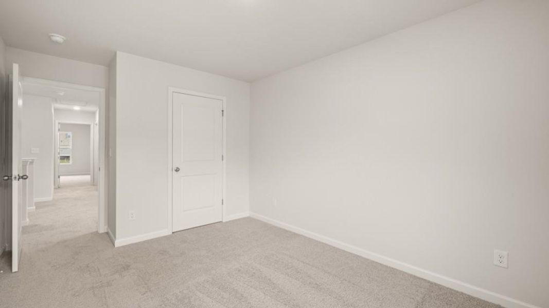 Spacious, unfurnished interior of a new home in Pointe Park, Union City (Image 13).