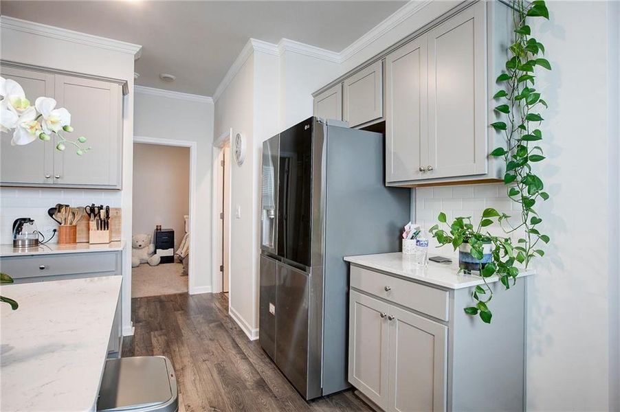 Furnished interior view inside a new home in , Acworth (Image 6).