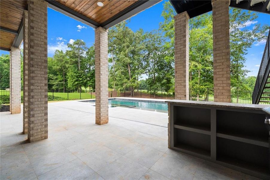 Exterior details and patio area of a home in , Alpharetta (Image 41).