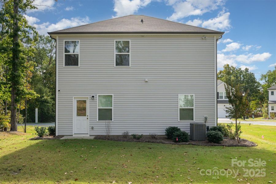 Exterior details and patio area of a home in Element Park, Charlotte (Image 2). Exterior details and patio area of a home in Element Park, Charlotte (Image 2).