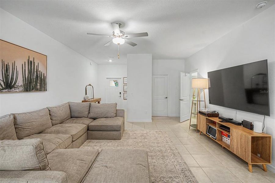 Furnished interior view inside a new home in , San Antonio (Image 15).