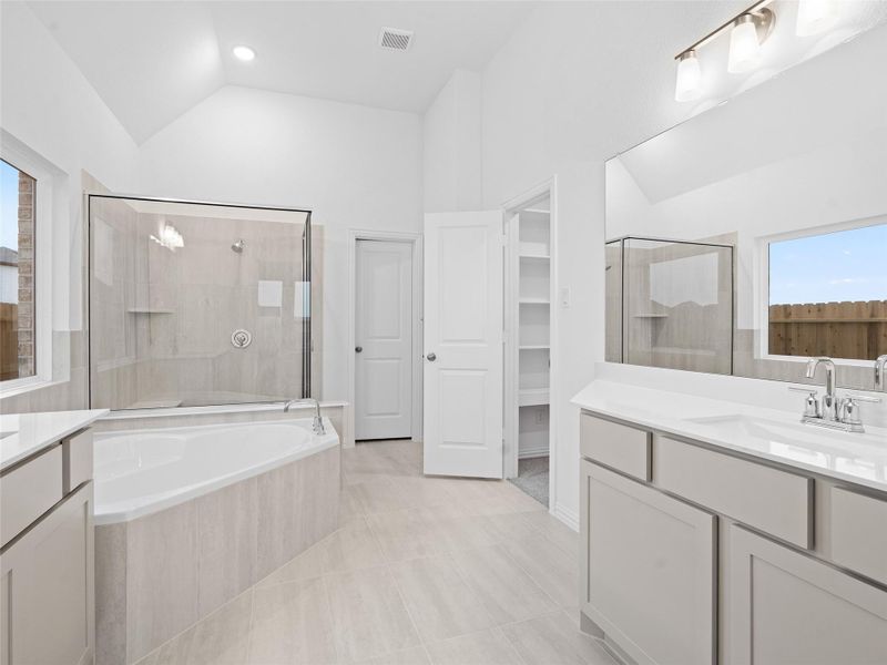 Furnished interior view inside a new home in Brookewater, Rosenberg (Image 11).