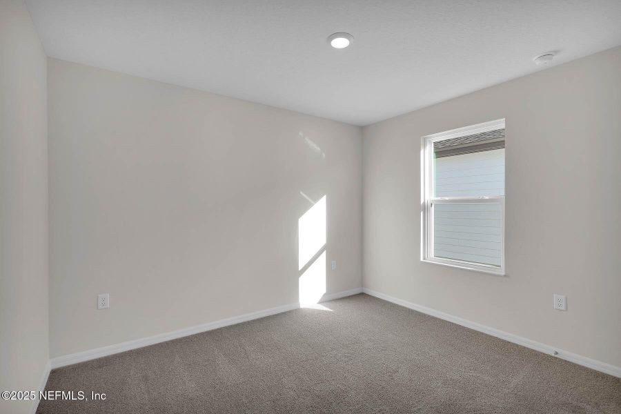 Spacious, unfurnished interior of a new home in Whisper Ridge, Hilliard (Image 10).