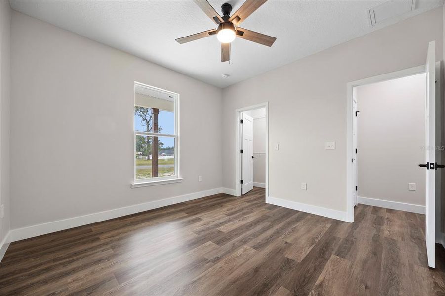 Spacious, unfurnished interior of a new home in , Lake City (Image 38).