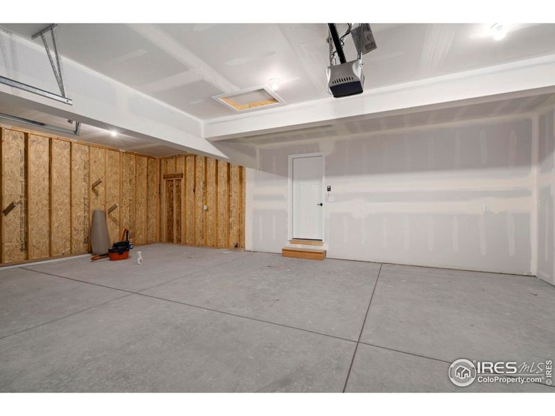 Image 38 of a home in .