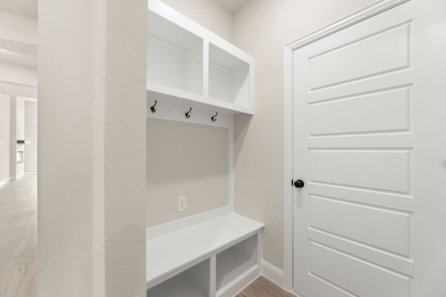 Furnished interior view inside a new home in Creekside, Royse City (Image 7).