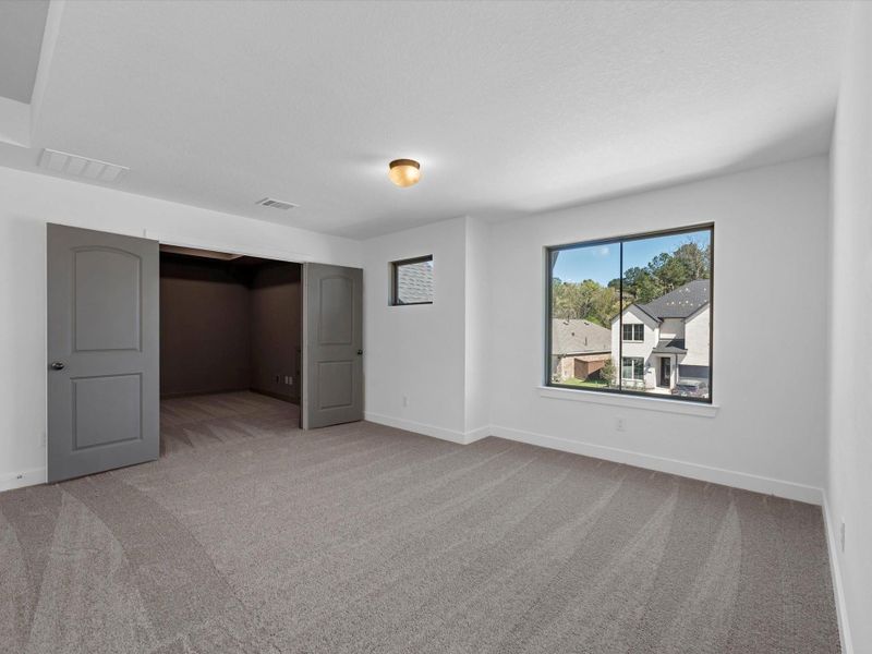 Representative image. Features, specifications, selections and colors may vary.