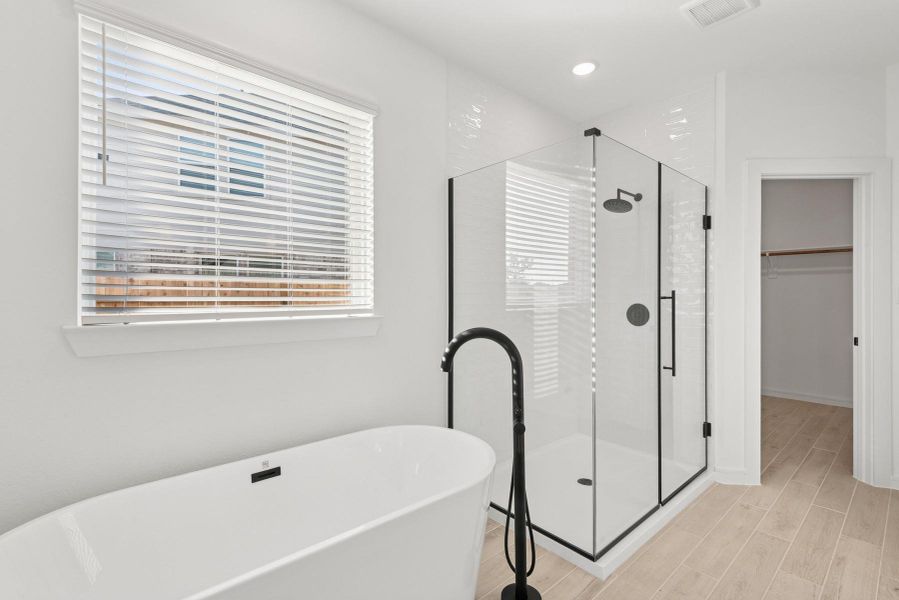Relaxing primary bath Relaxing primary bath